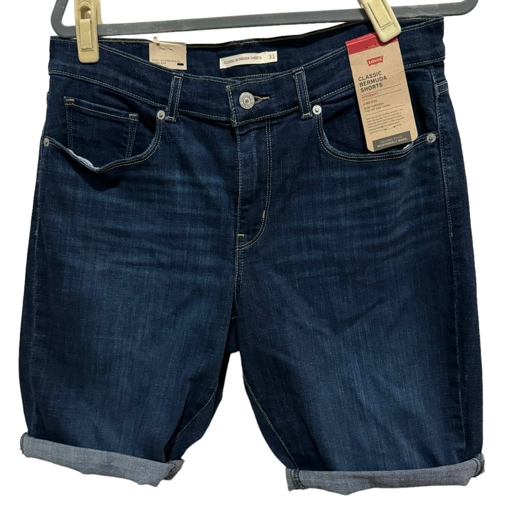 Levi’s - Classic Bermuda Shorts - Denim - size 31 (12) NWT